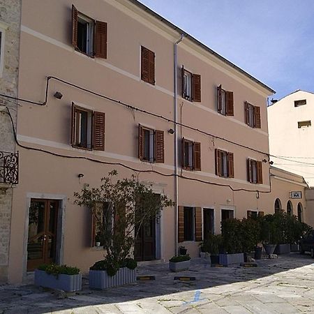 Apartments Rauch Pola Esterno foto